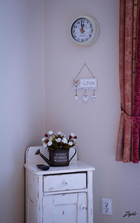 Abraham Vintage Szobak & Apartmanok Πετς Εξωτερικό φωτογραφία