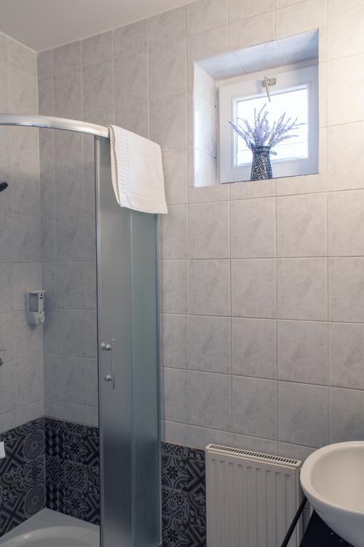 Abraham Vintage Szobak & Apartmanok Πετς Εξωτερικό φωτογραφία