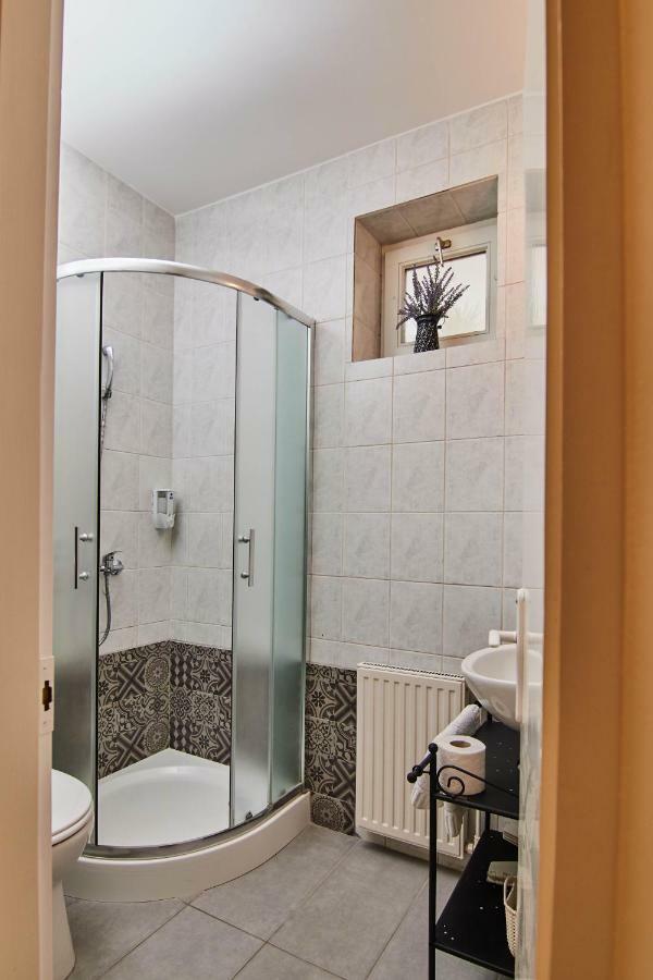 Abraham Vintage Szobak & Apartmanok Πετς Εξωτερικό φωτογραφία