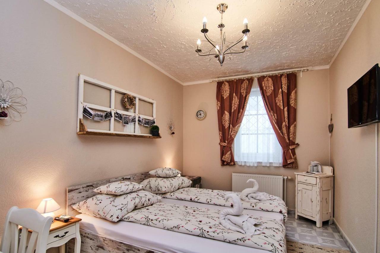 Abraham Vintage Szobak & Apartmanok Πετς Εξωτερικό φωτογραφία